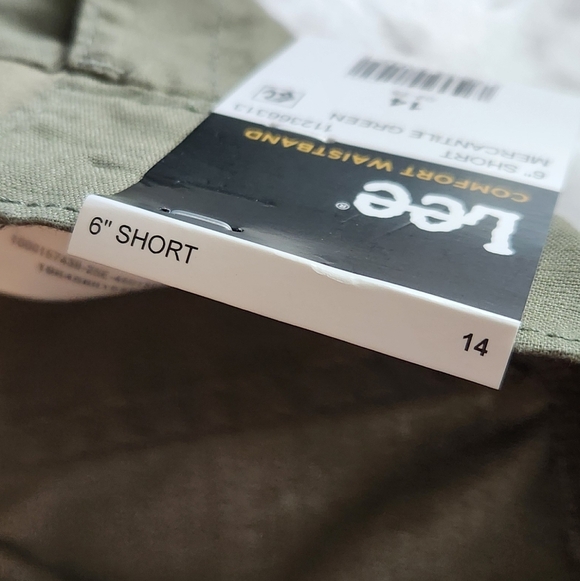 🩳 Lee Women’s Olive Green Shorts – Size 14, NWT, Comfort Waistband, 6” Inseam - Picture 7 of 12